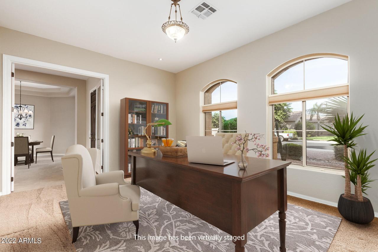 1446 N Robin Ln., Mesa, AZ 85213
