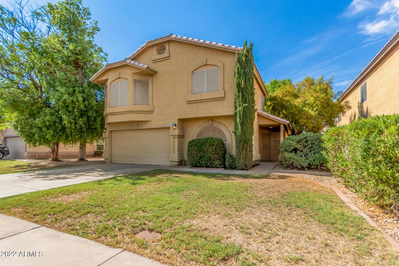 7438 E Medina Ave., Mesa, AZ 85208