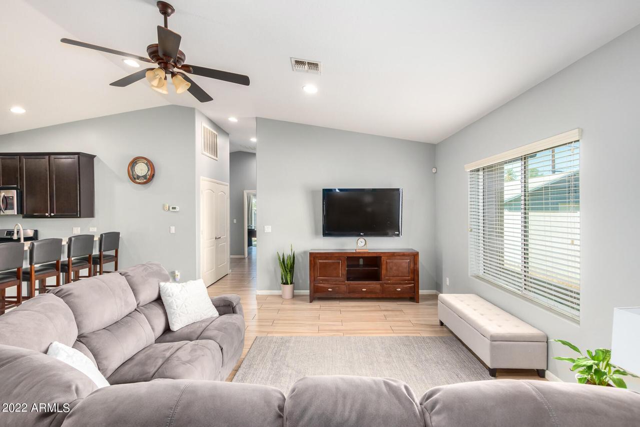 1218 E Whitton Ave., Phoenix, AZ 85014