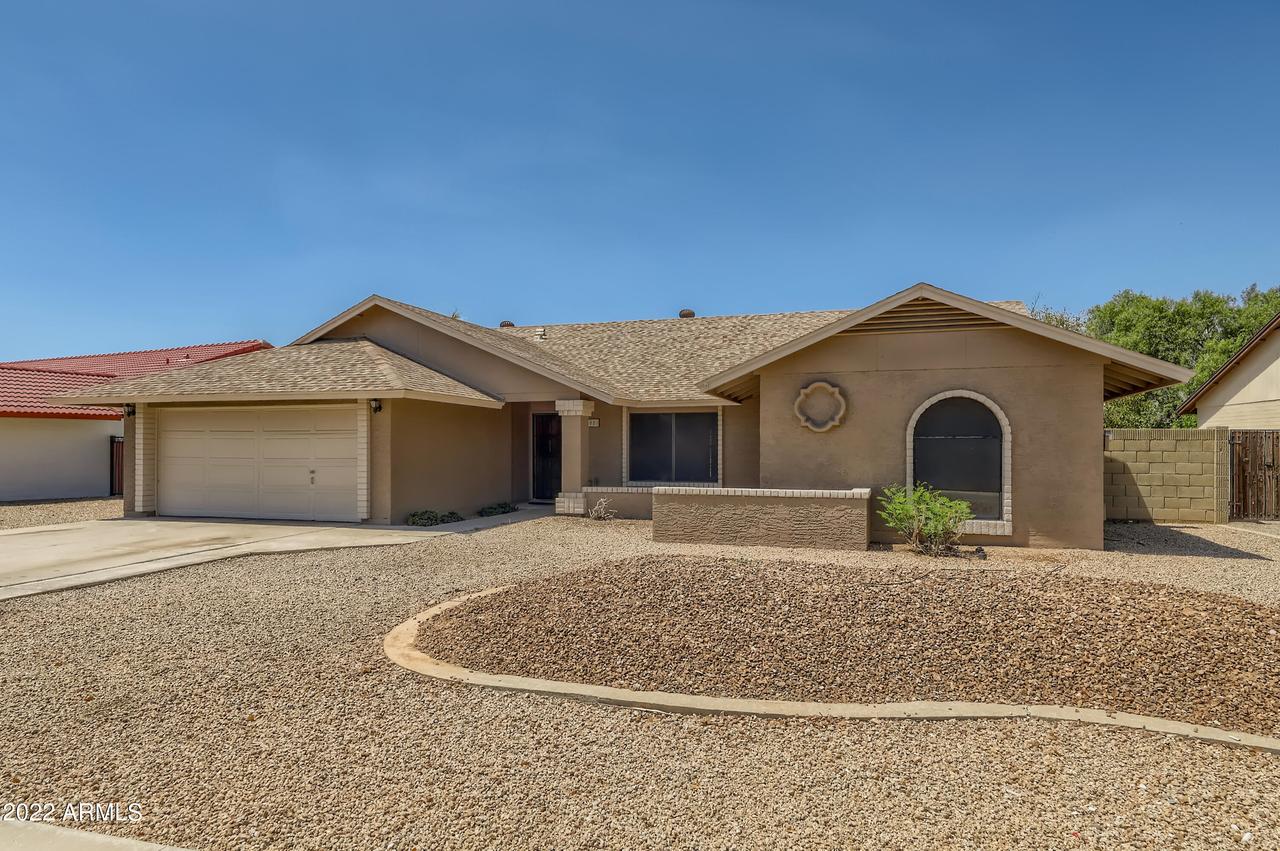 7408 W Windrose Dr., Peoria, AZ 85381