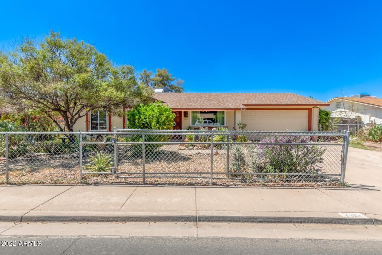 705 W Frito Ave., Mesa, AZ 85210