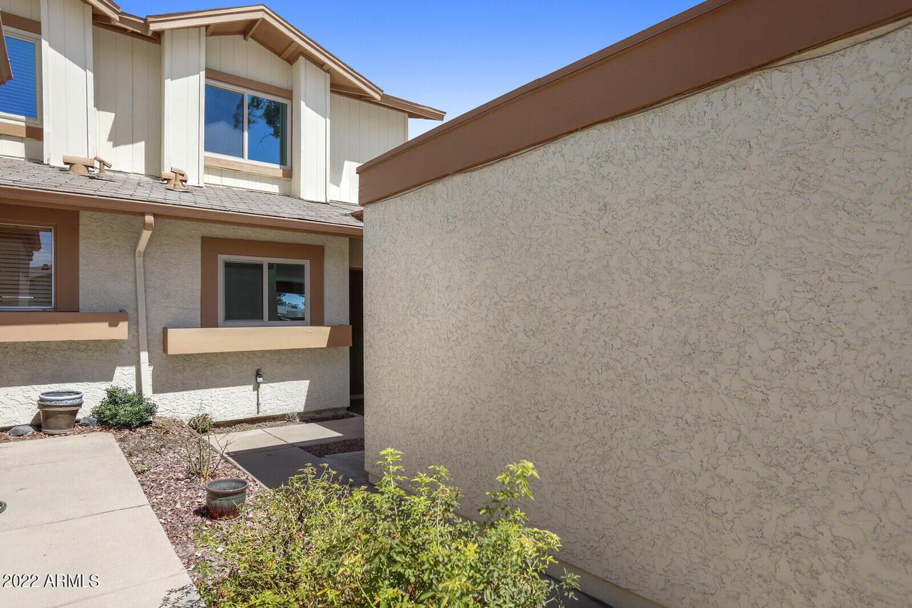 13237 N 25th Dr., Phoenix, AZ 85029