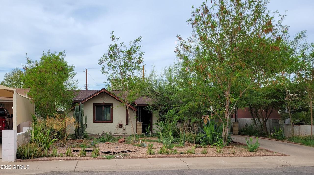 4908 W Holly St., Phoenix, AZ 85035