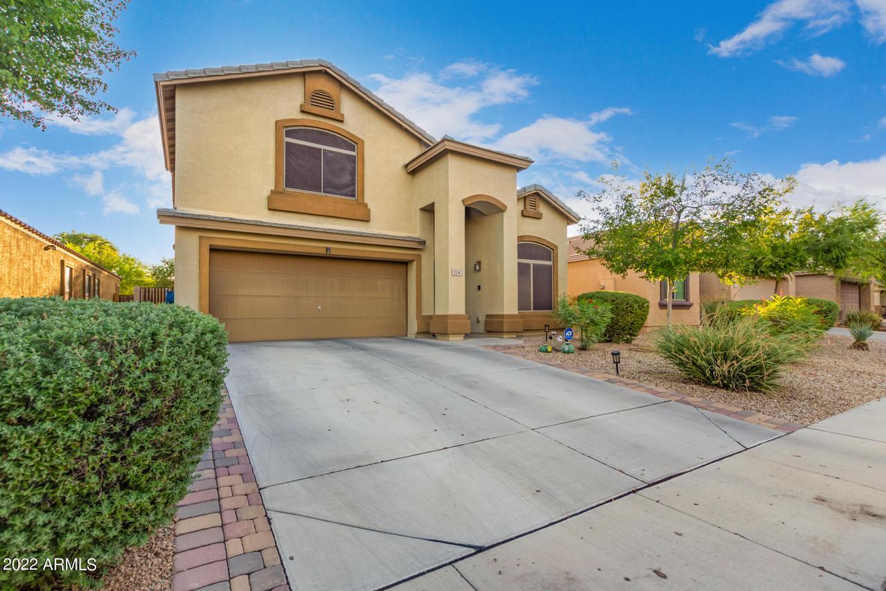2216 S 101st Dr., Tolleson, AZ 85353