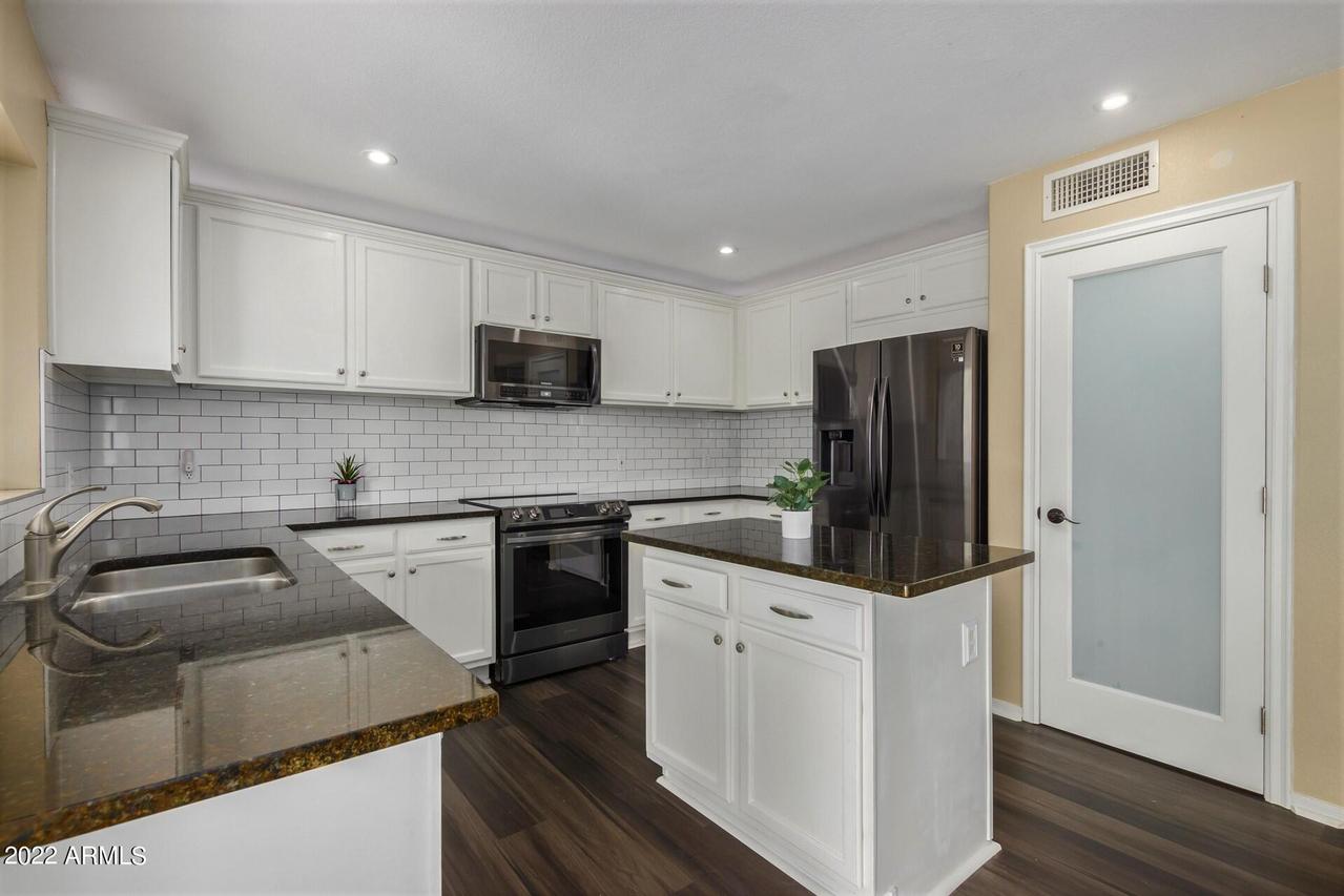 3531 W Mariposa Grande Ln., Glendale, AZ 85310