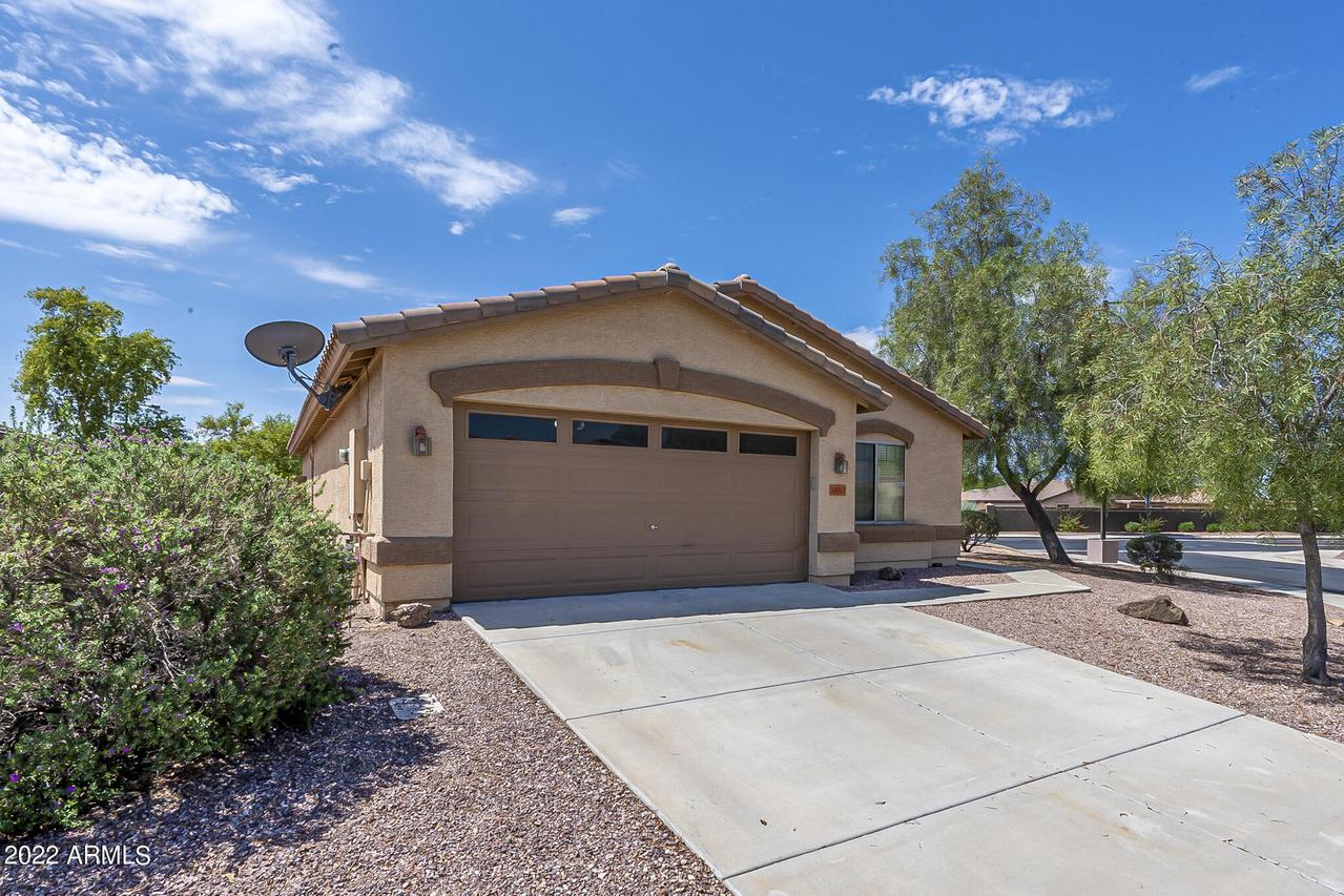 24917 W Dove Run Dr., Buckeye, AZ 85326