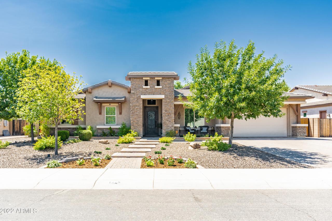 2865 E Wildhorse Dr., Gilbert, AZ 85297