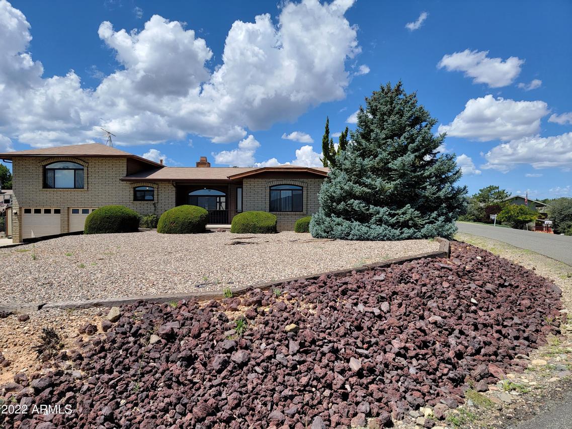 9905 E Catalina Dr., Prescott Valley, AZ 86314