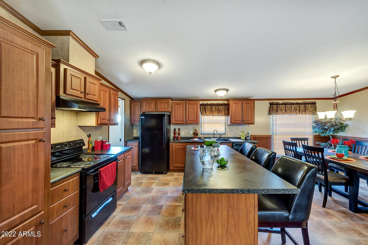 33100 N Joel Rd., San Tan Valley, AZ 85143