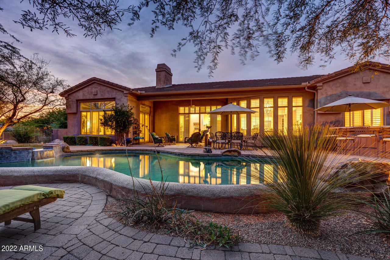 10143 E Happy Hollow Dr., Scottsdale, AZ 85262