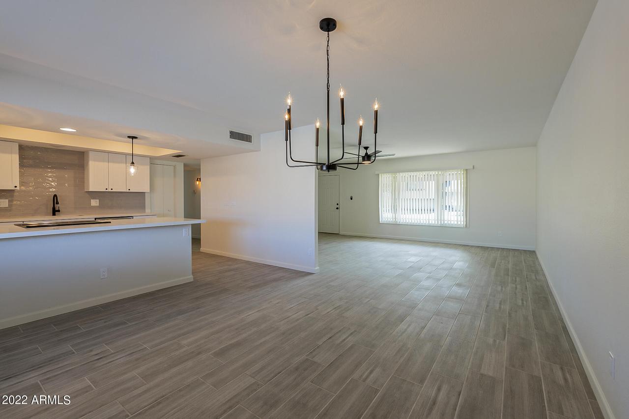 7709 N 47th Dr., Glendale, AZ 85301