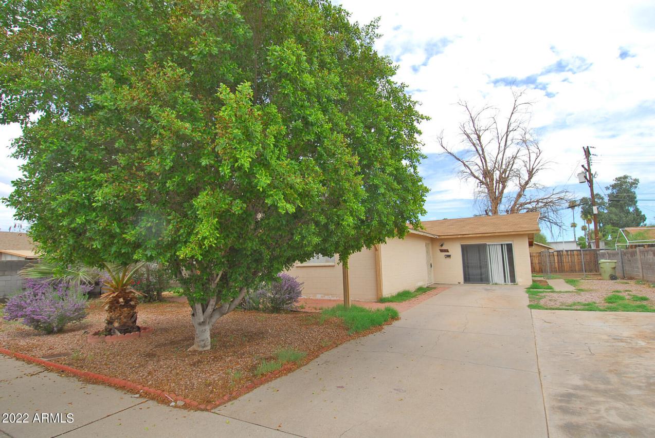 5829 N 61st Dr., Glendale, AZ 85301