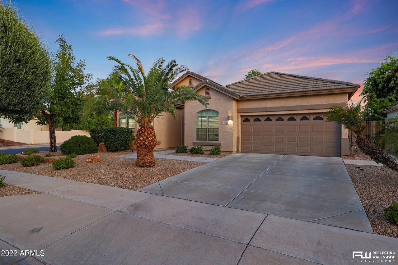 8801 W Frier Dr., Glendale, AZ 85305
