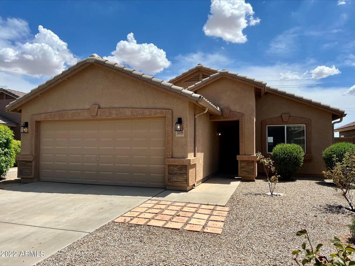 5039 E Silverbell Rd., San Tan Valley, AZ 85143