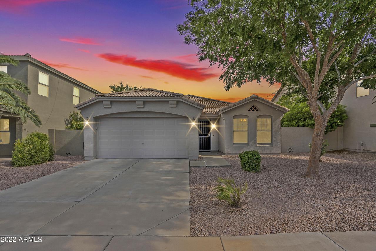 10613 W Roanoke Ave., Avondale, AZ 85392