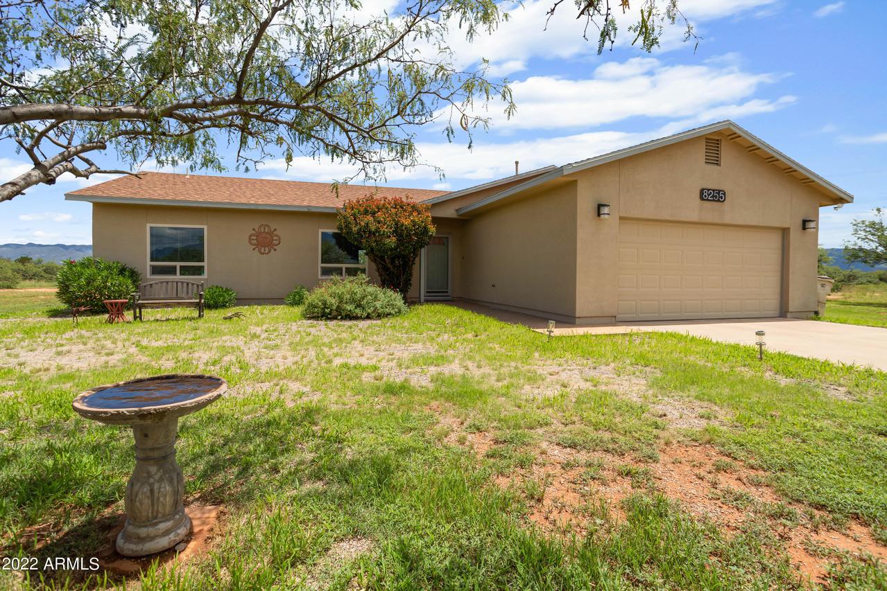 8255 S Airstrip Rd., Hereford, AZ 85615