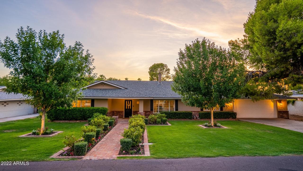 8332 N 10th Ave., Phoenix, AZ 85021