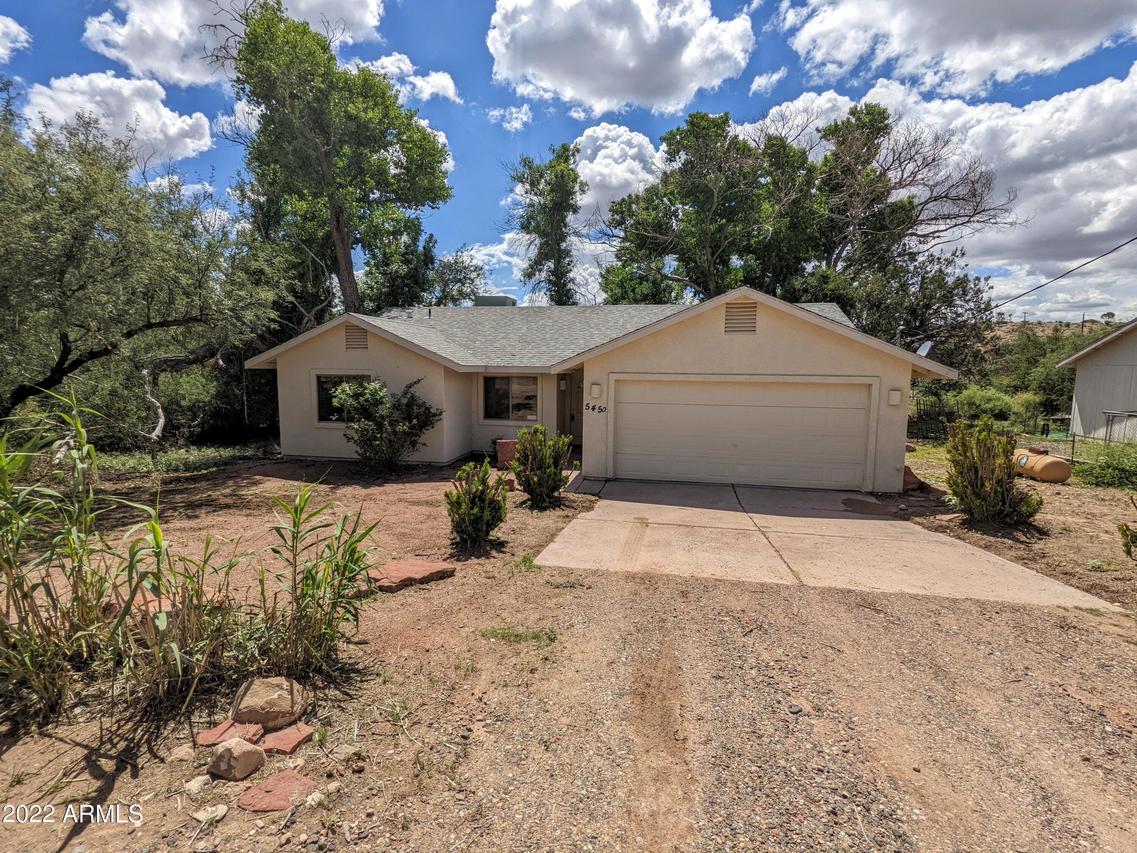 5450 N Kramer Dr., Rimrock, AZ 86335
