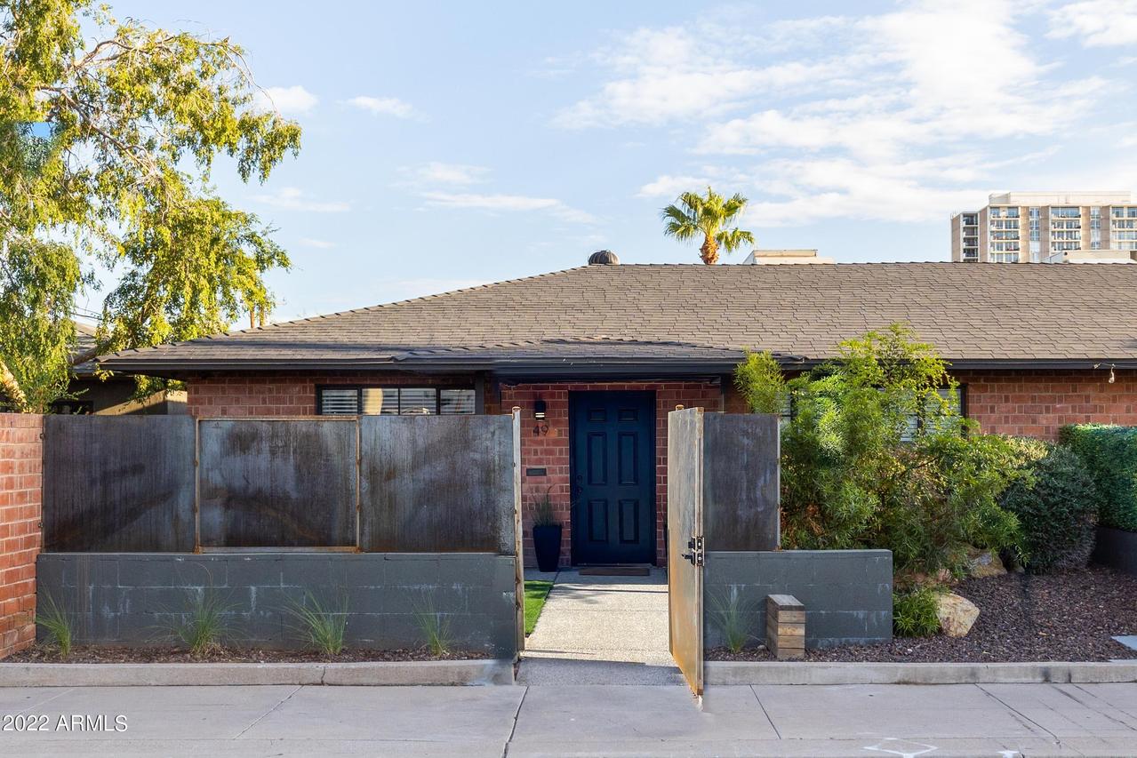 49 E Virginia Ave., Phoenix, AZ 85004