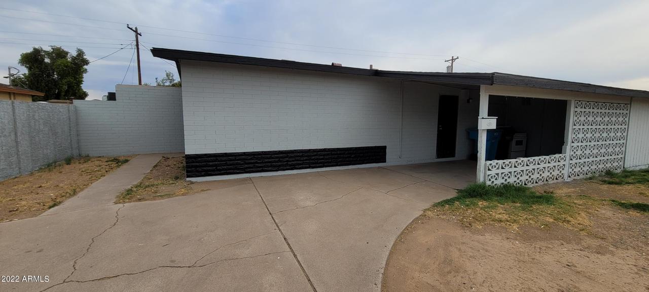 7529 W Clarendon Ave., Phoenix, AZ 85033