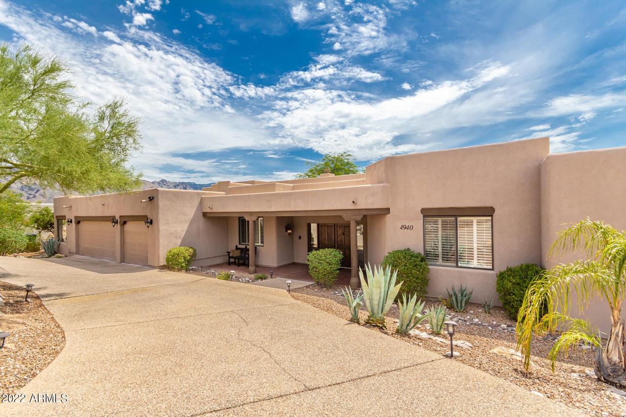 4940 N Summit Ridge Rd., Tucson, AZ 85750