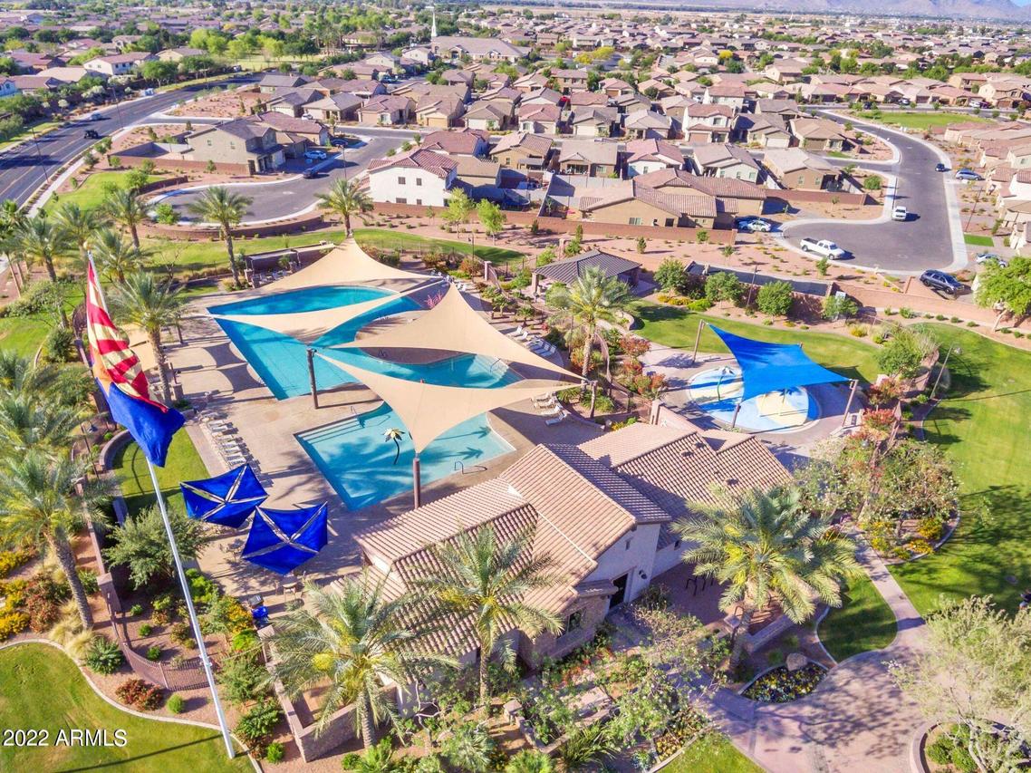 360 W Cucumber Tree Ave., San Tan Valley, AZ 85140