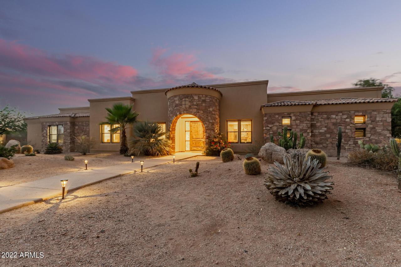 6740 E Red Range Way, Cave Creek, AZ 85331