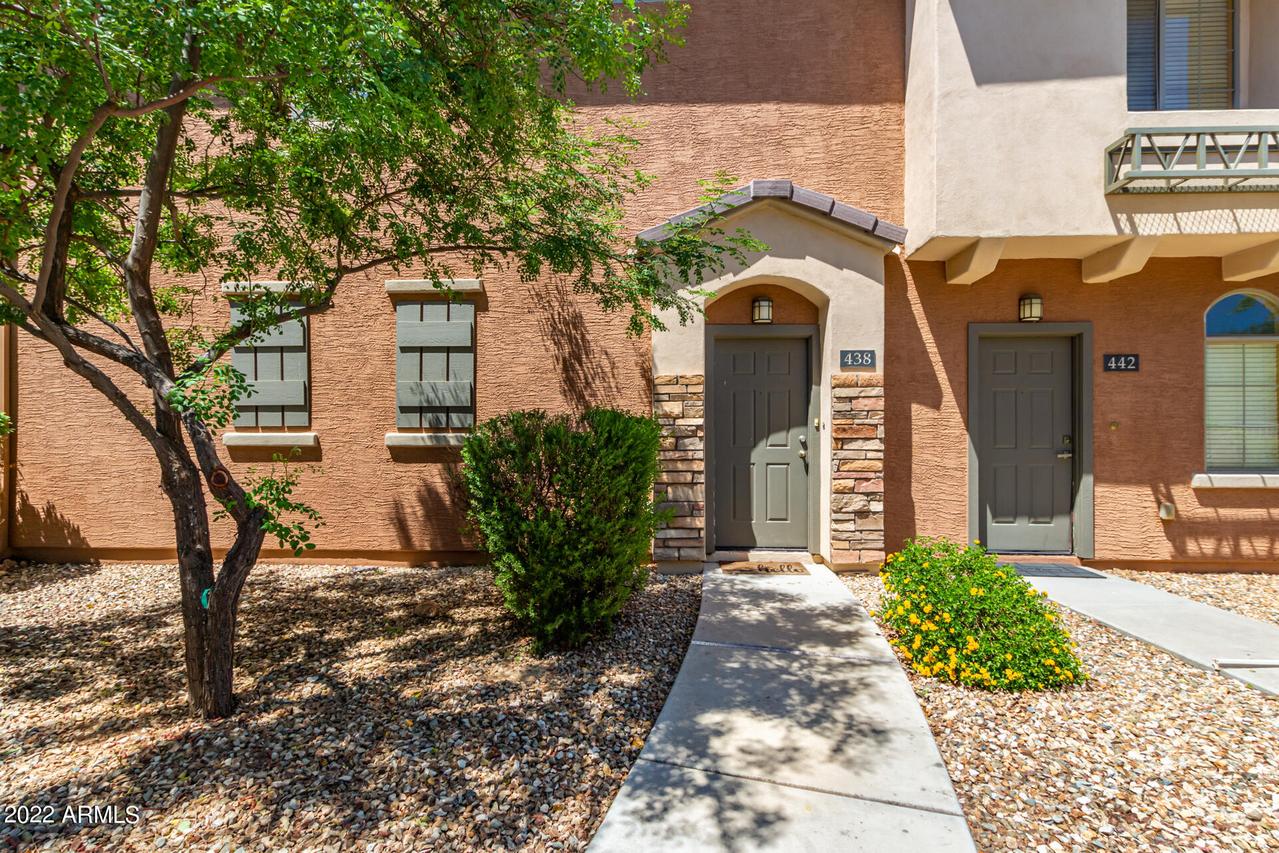 438 N 168th Ln., Goodyear, AZ 85338