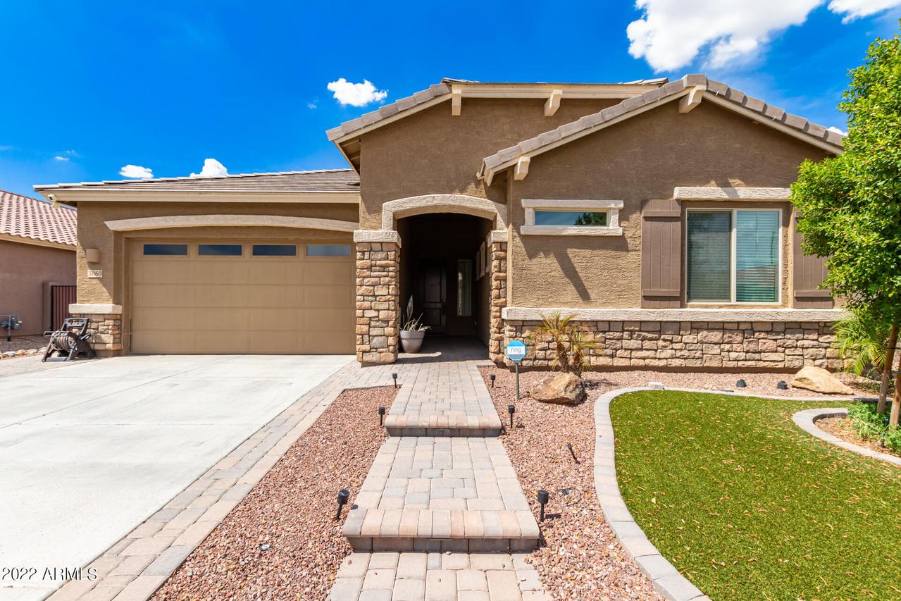 3060 E Desert Broom Pl., Chandler, AZ 85286