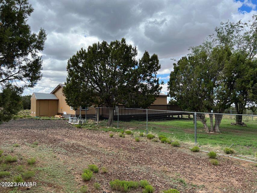 8028 Well Rd., Show Low, AZ 85901