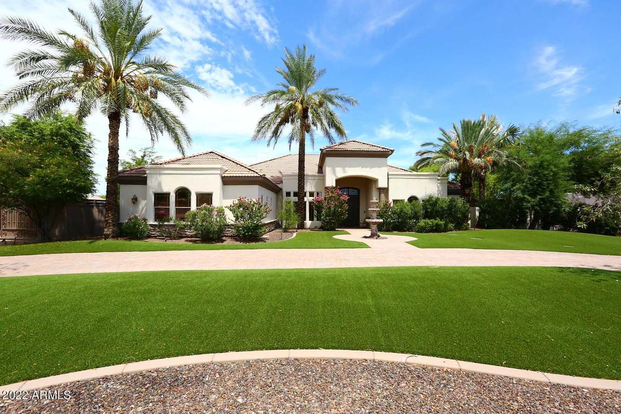 13808 E Country Shadows Rd., Chandler, AZ 85249