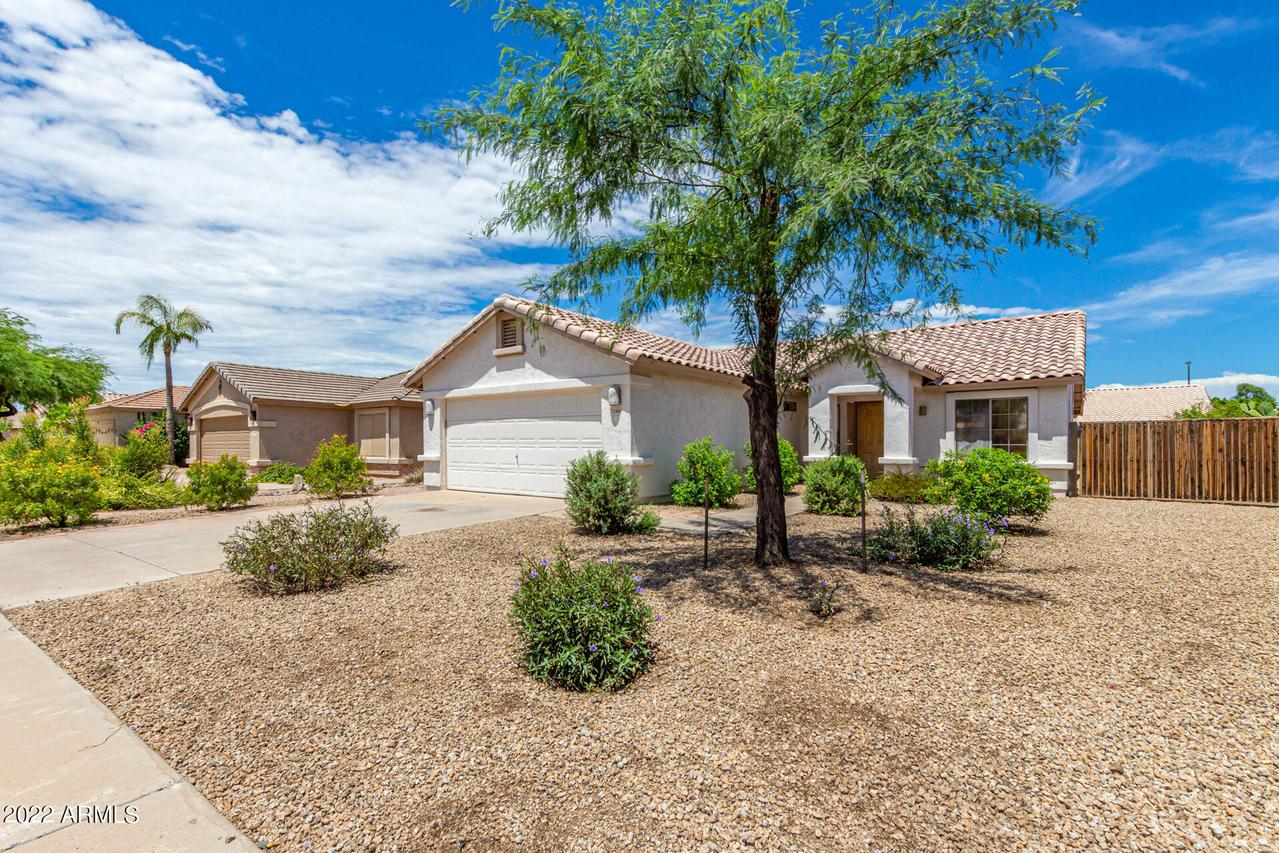 2348 E Stottler Dr., Gilbert, AZ 85296