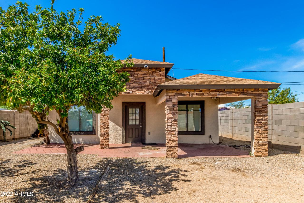 3534 W Almeria Rd., Phoenix, AZ 85009