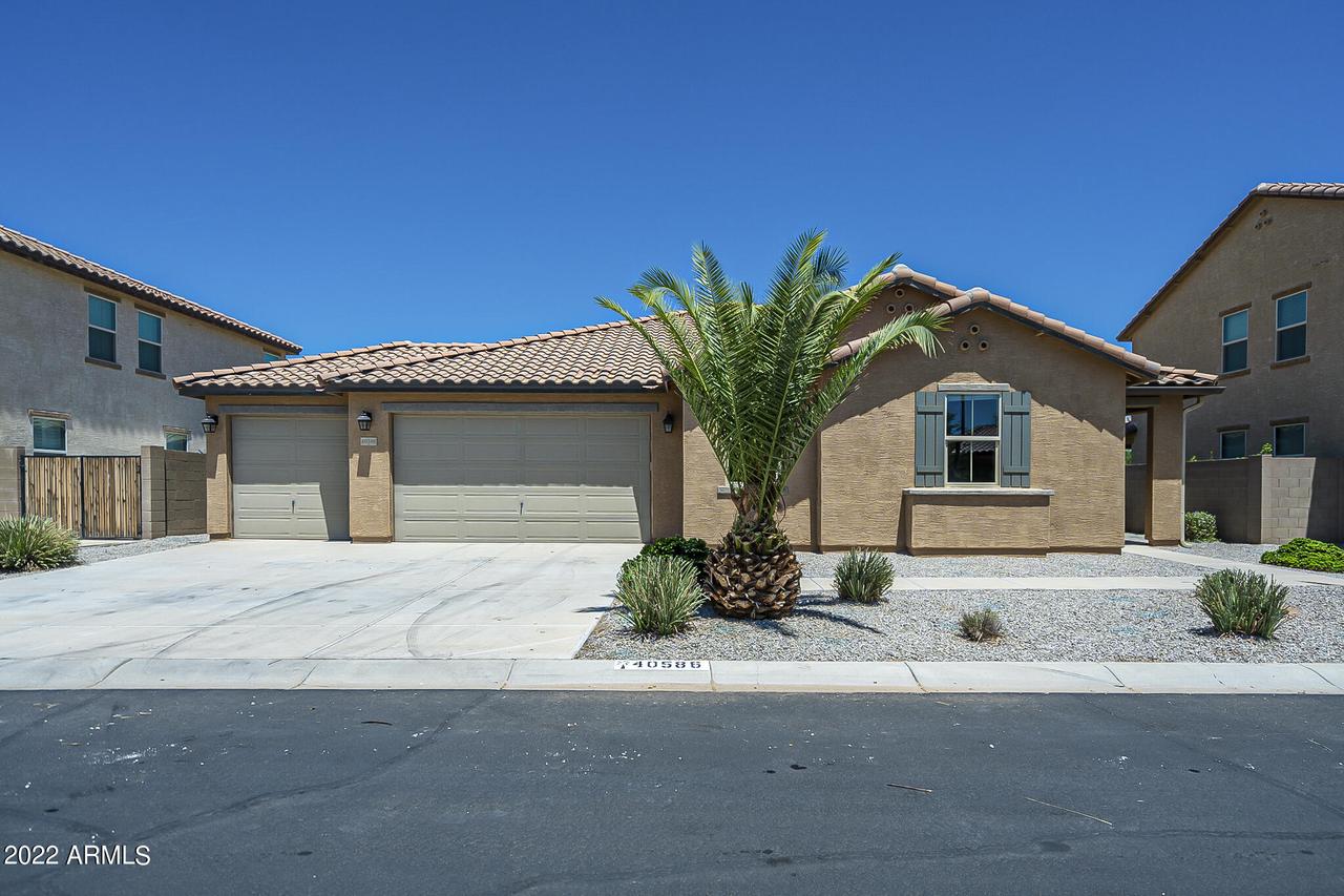 40586 W Marion May Ln., Maricopa, AZ 85138