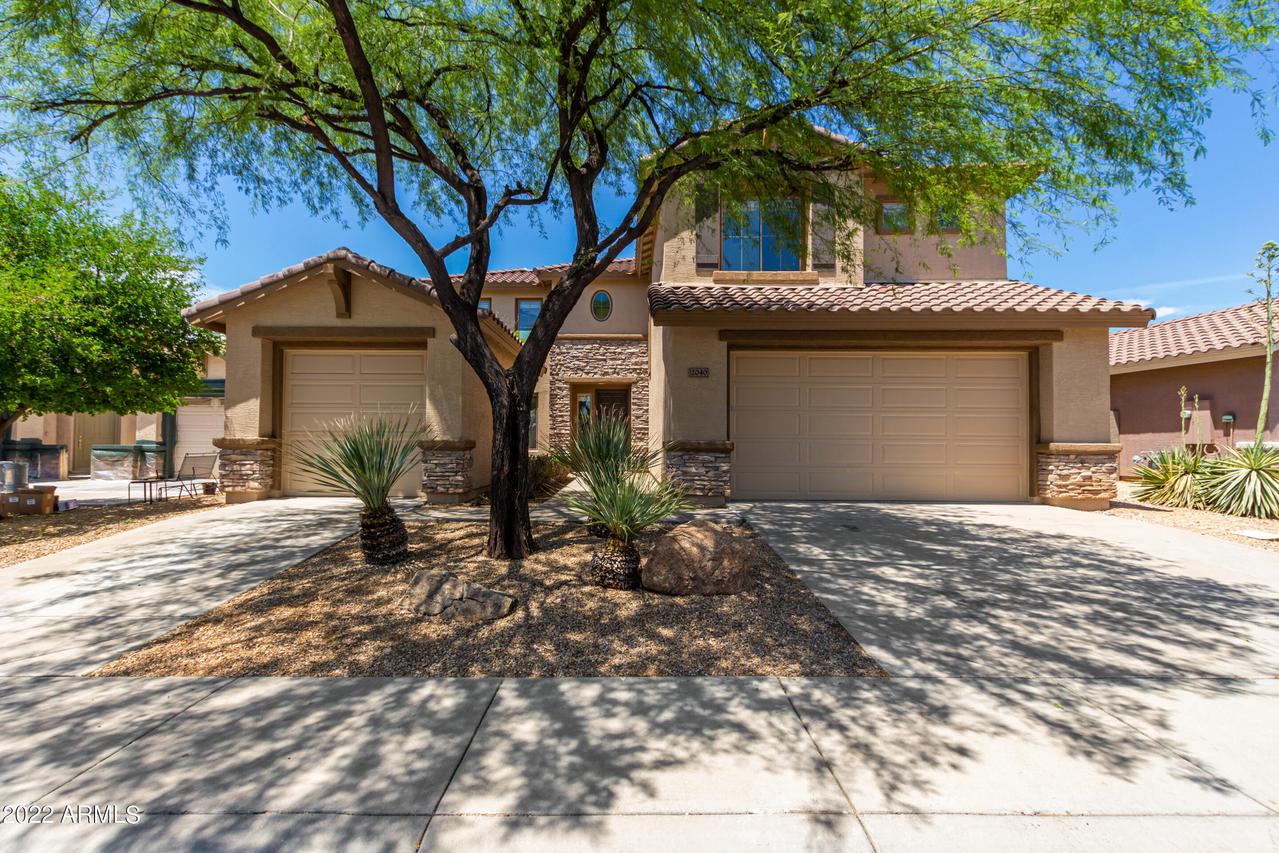 2040 W Kuralt Dr., Anthem, AZ 85086