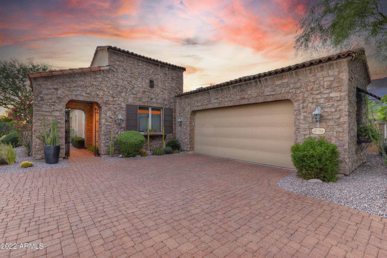 2744 S First Water Ln., Gold Canyon, AZ 85118