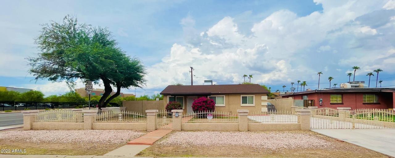 4002 E Fillmore St., Phoenix, AZ 85008