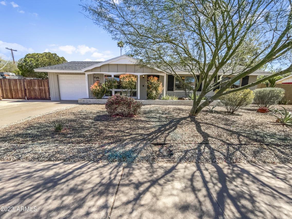 8901 N 18th Ave., Phoenix, AZ 85021
