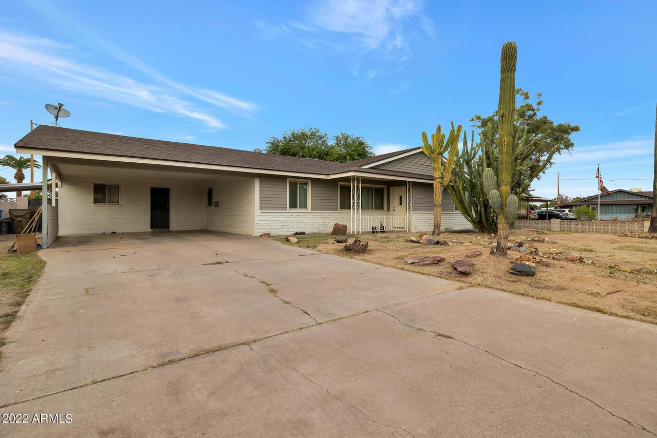 2414 W Muriel Dr., Phoenix, AZ 85023