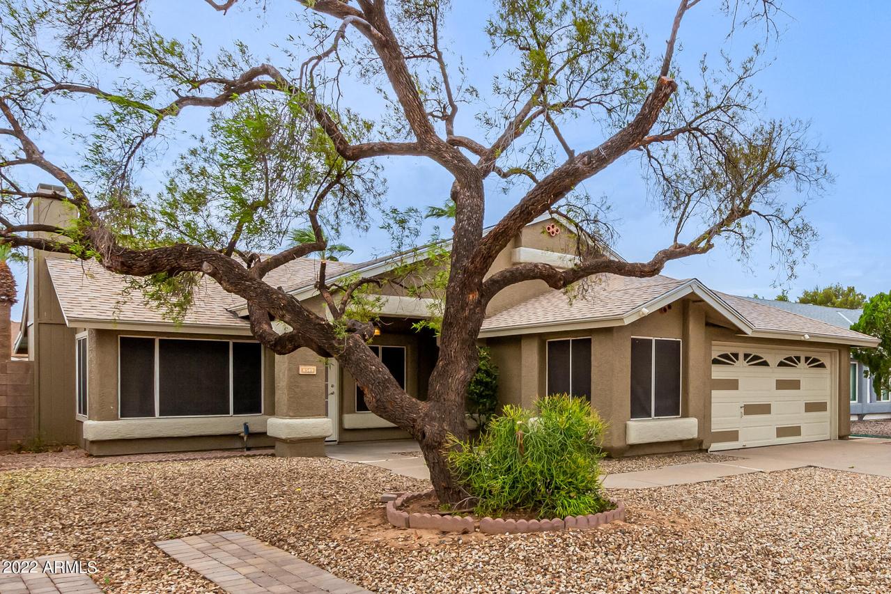 8549 W Windsor Blvd., Glendale, AZ 85305
