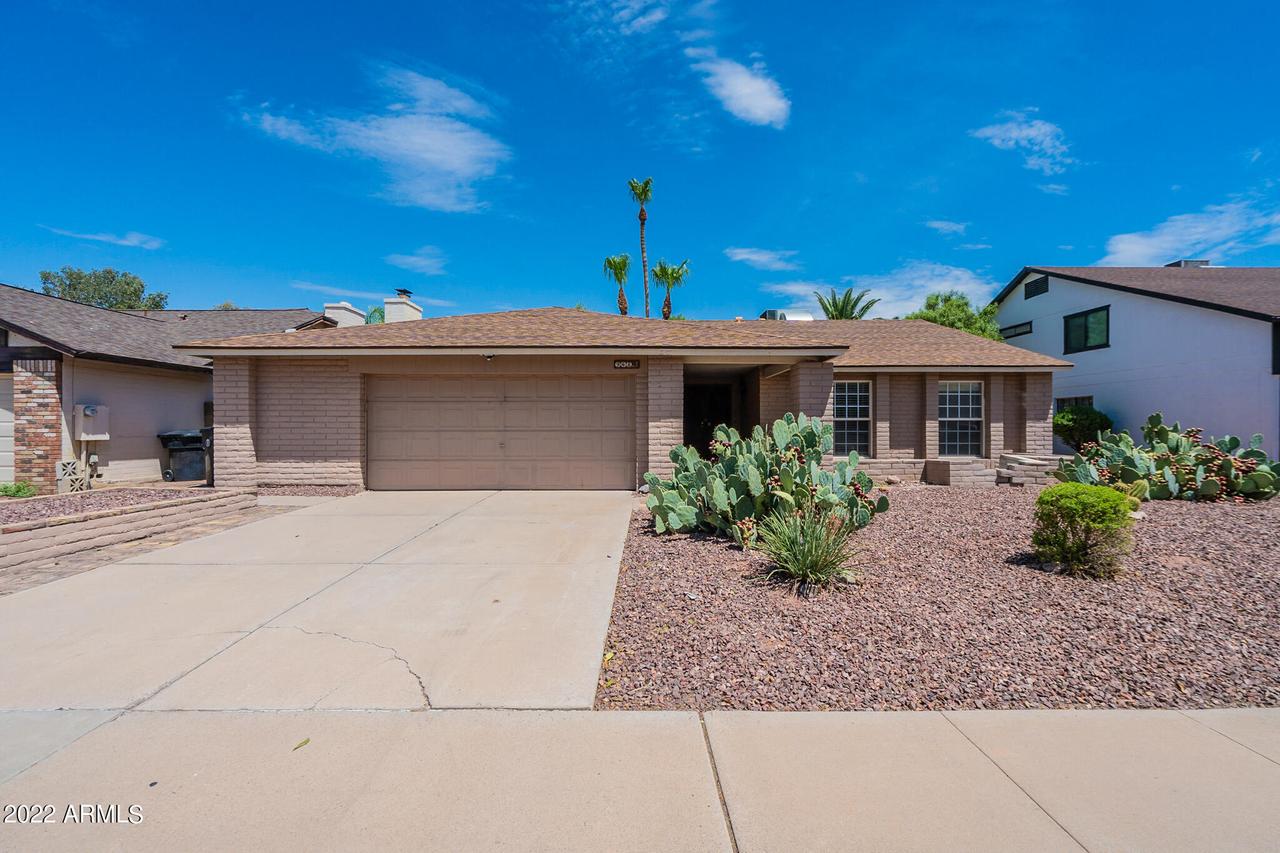 948 W Osage Ave., Mesa, AZ 85210