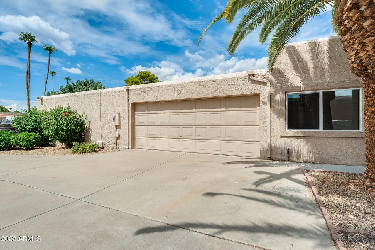 12409 N 41st Pl., Phoenix, AZ 85032
