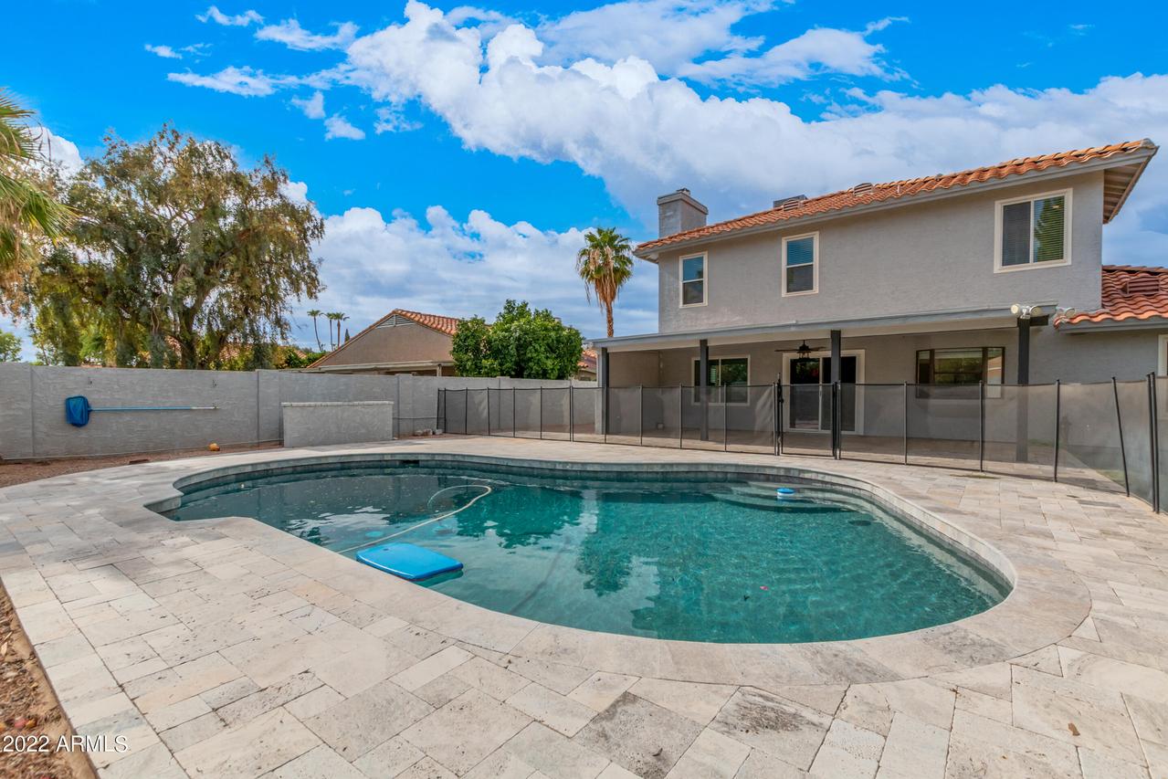 5537 E Beverly Ln., Scottsdale, AZ 85254