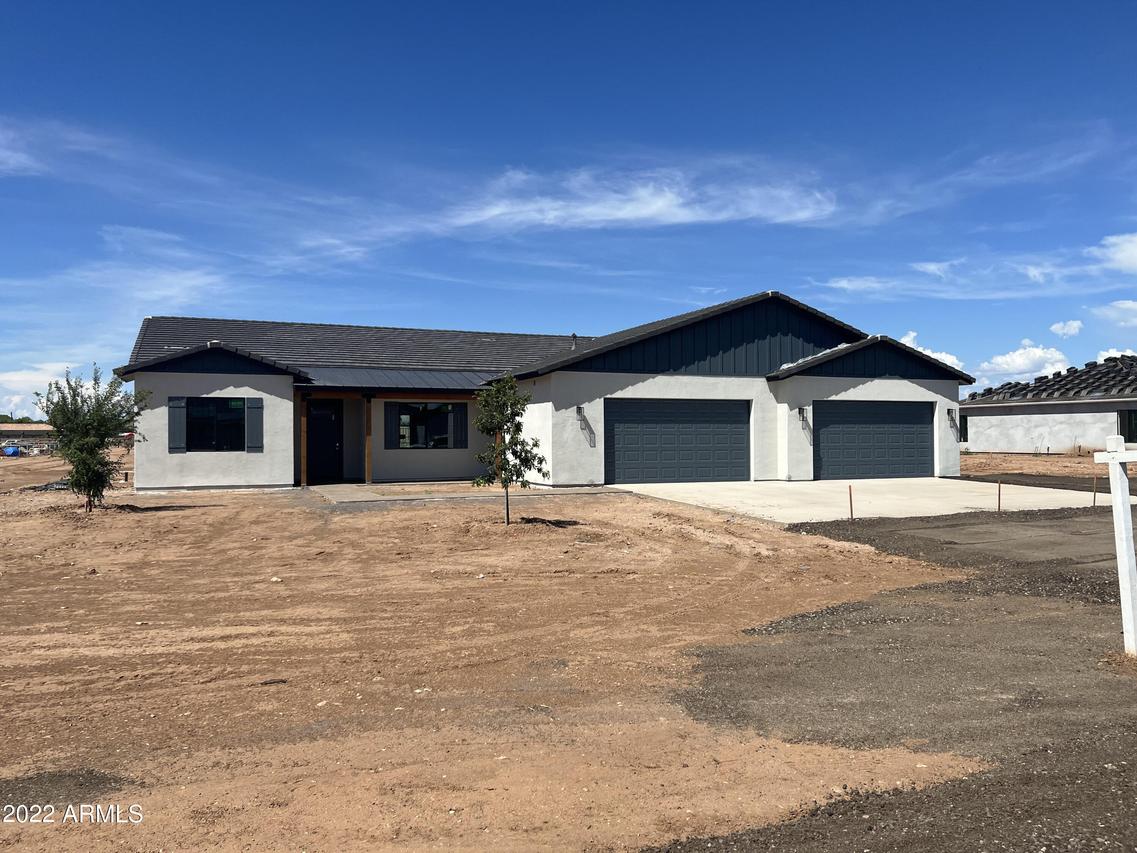 3954 E Weston Ln., San Tan Valley, AZ 85140