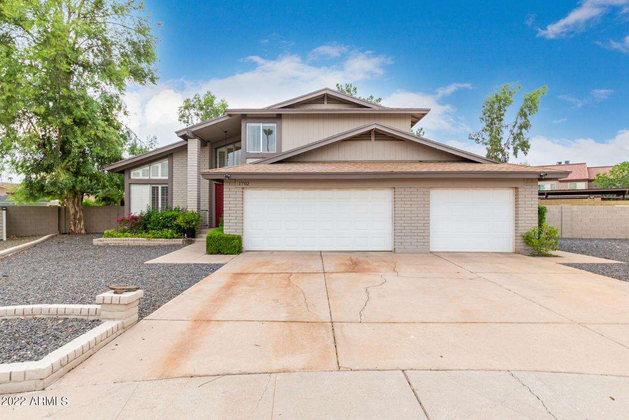 1702 W Lindner Ave., Mesa, AZ 85202