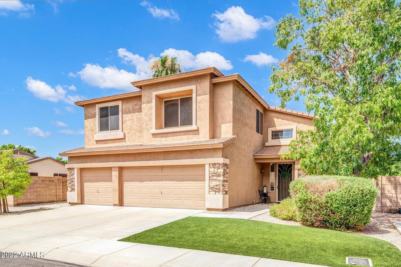374 N Scott Dr., Chandler, AZ 85225