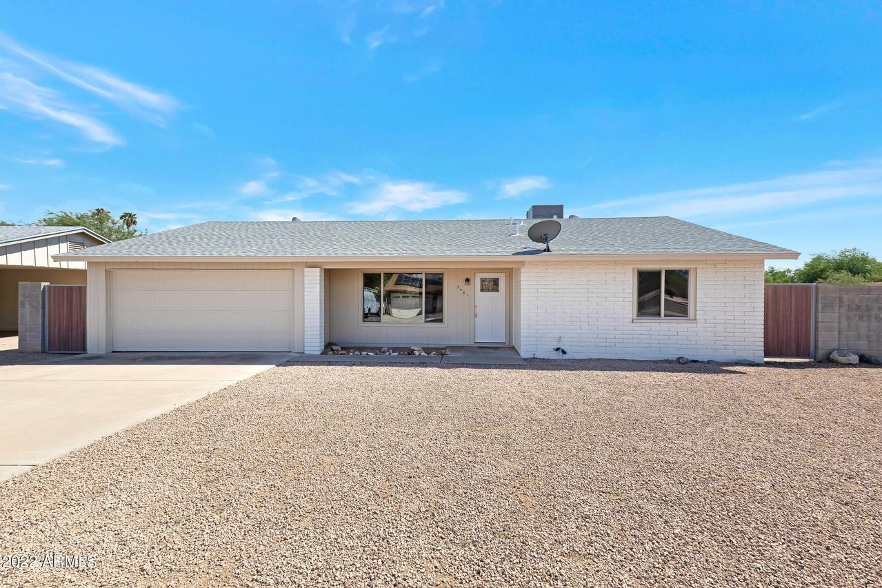 3401 E Sunnyside Dr., Phoenix, AZ 85028