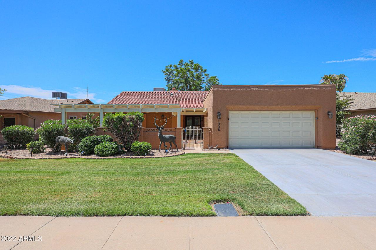 1336 Leisure World, Mesa, AZ 85206