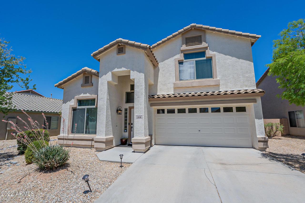 2416 W Silver Sage Ln., Phoenix, AZ 85085