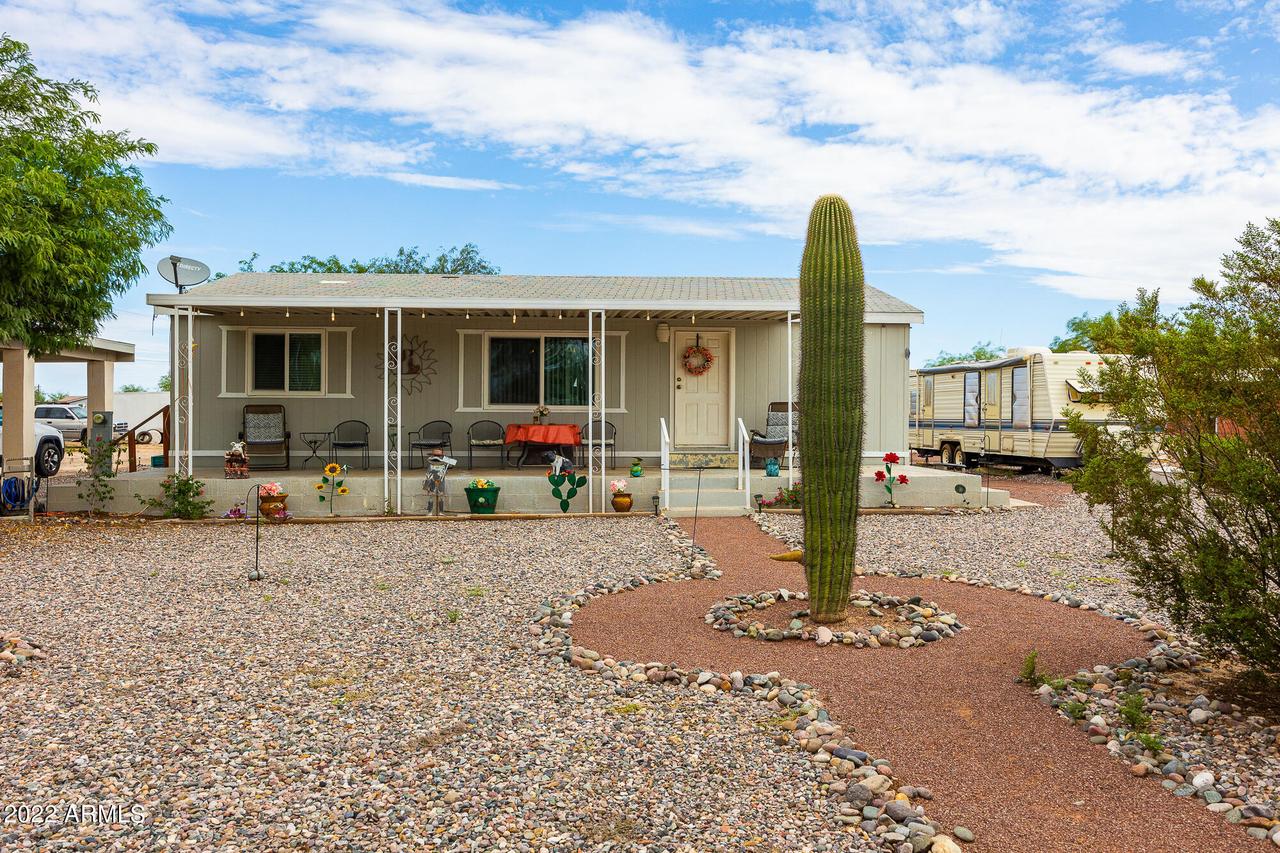 15912 W Hopi Dr., Casa Grande, AZ 85122